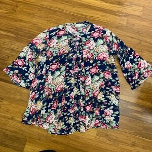 Altar'd State Floral Tunic Top Womens Size Medium Blouse Button Neck Bell Sleeve